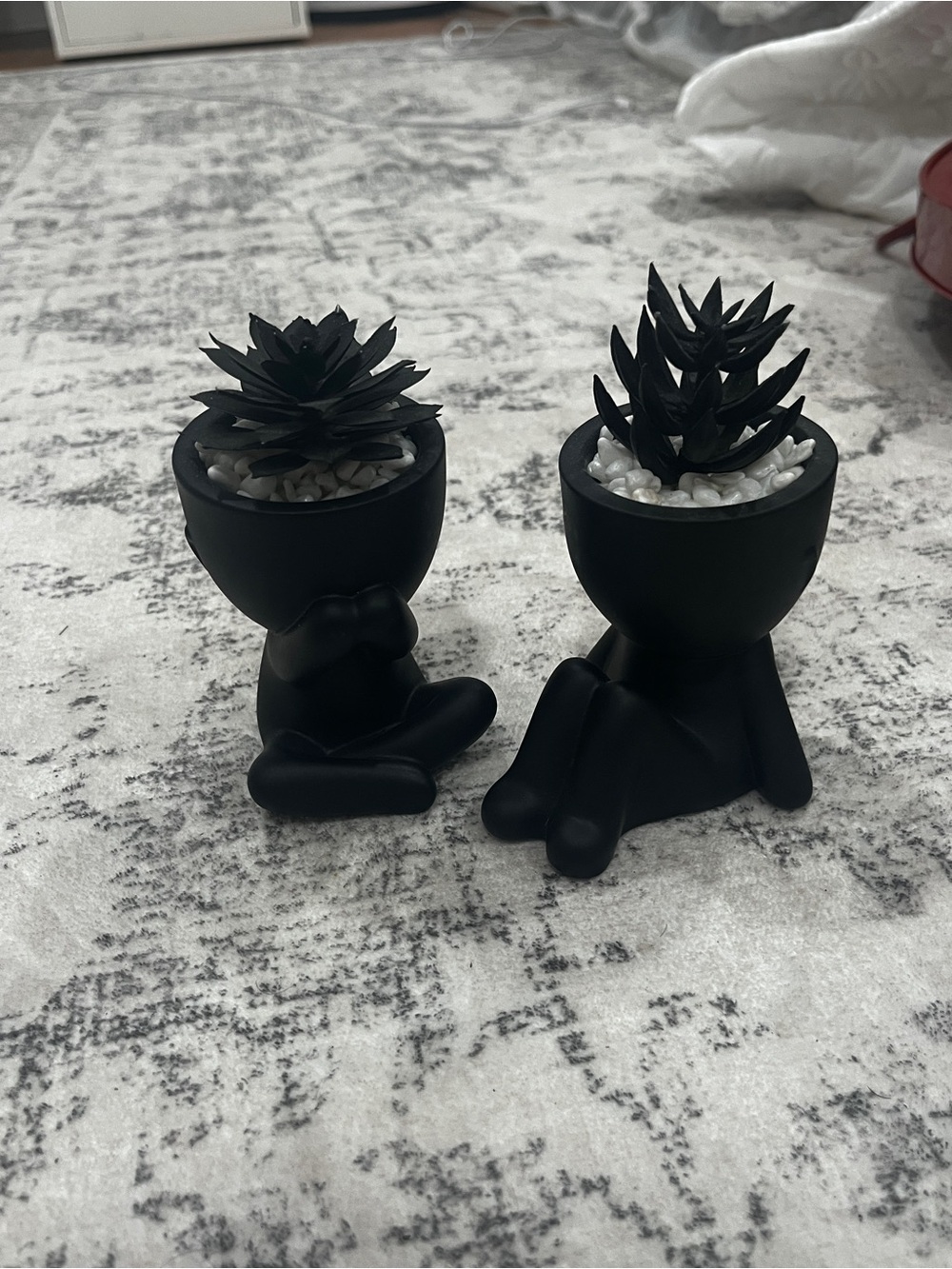 Artificial succulents